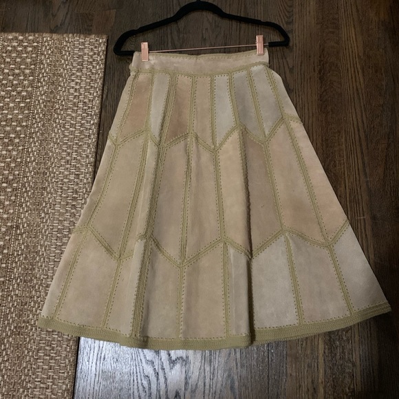 VTG 60's 70's Tan Suede Leather Midi Boho Skirt - Picture 3 of 11